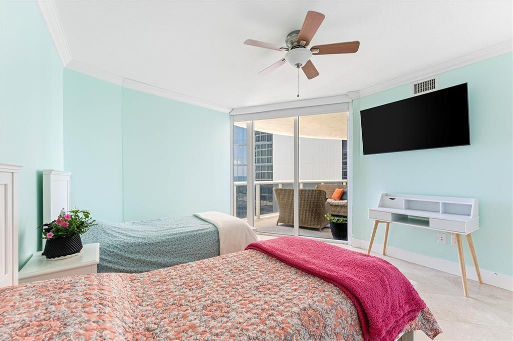 OCEAN FOUR CONDO - Residential Lease