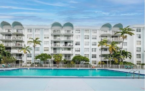 484 NW 165th St Road A-211 Miami FL 33169