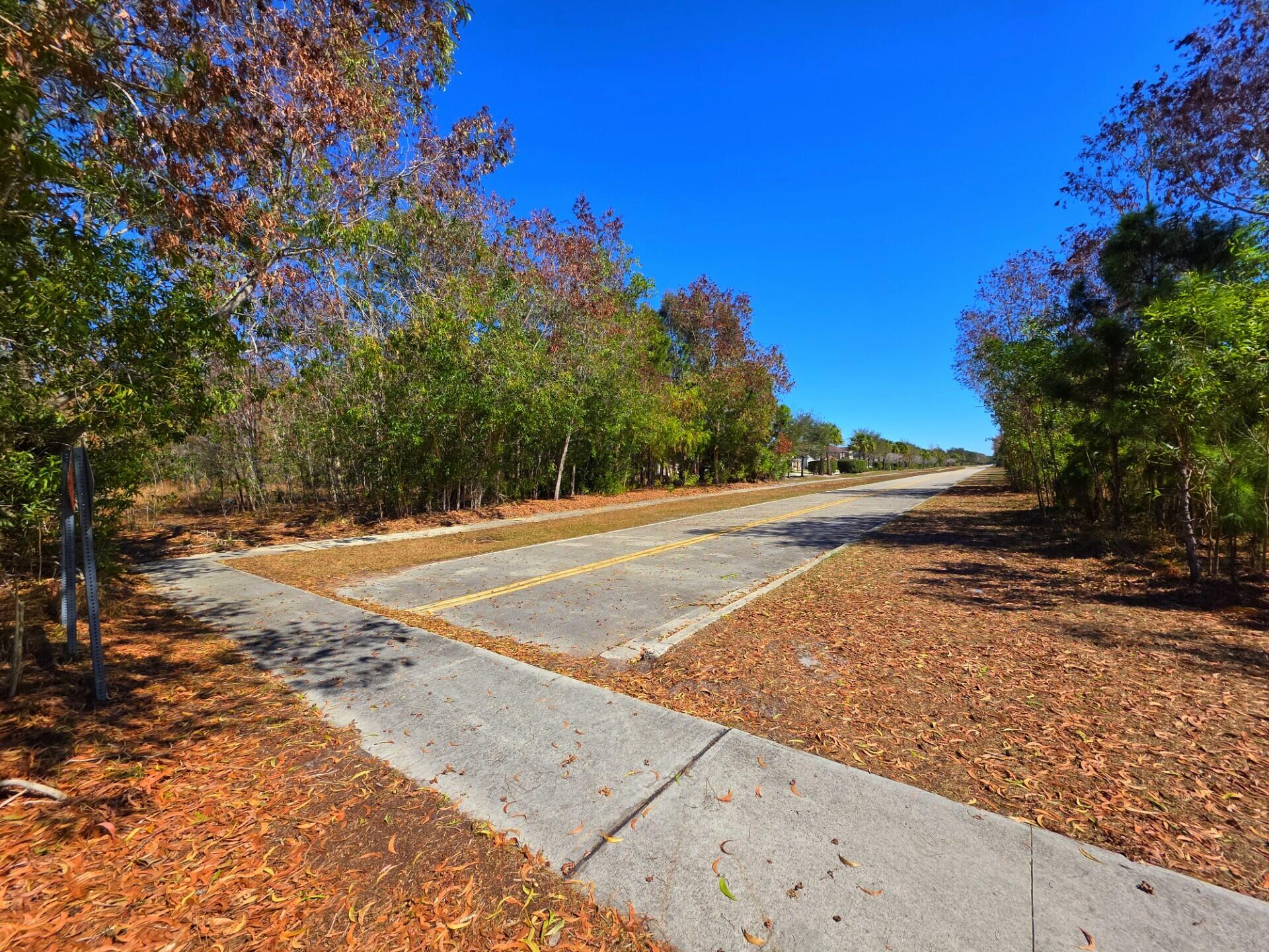 METES AND BOUNDS - Land