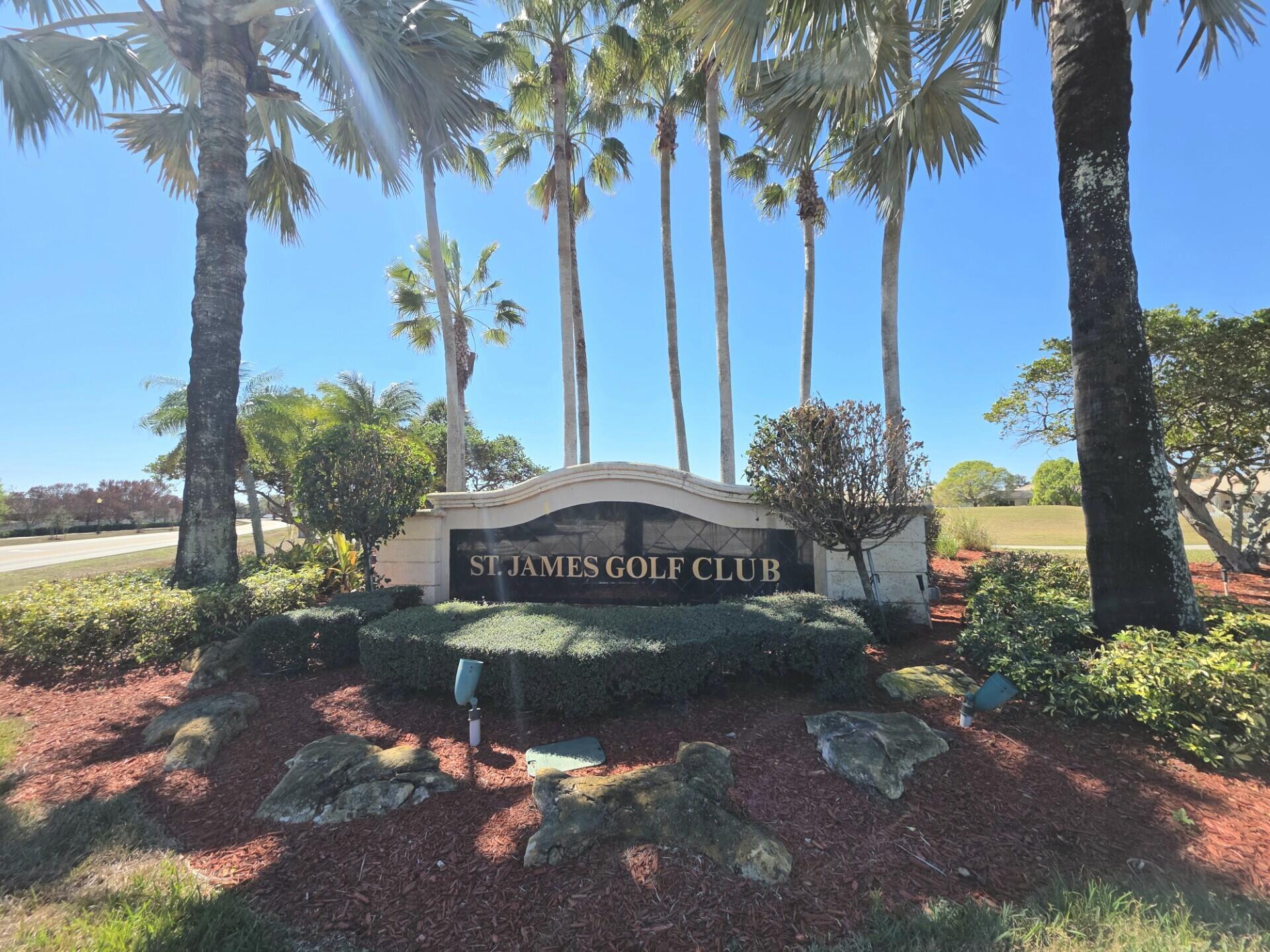 METES AND BOUNDS - Land