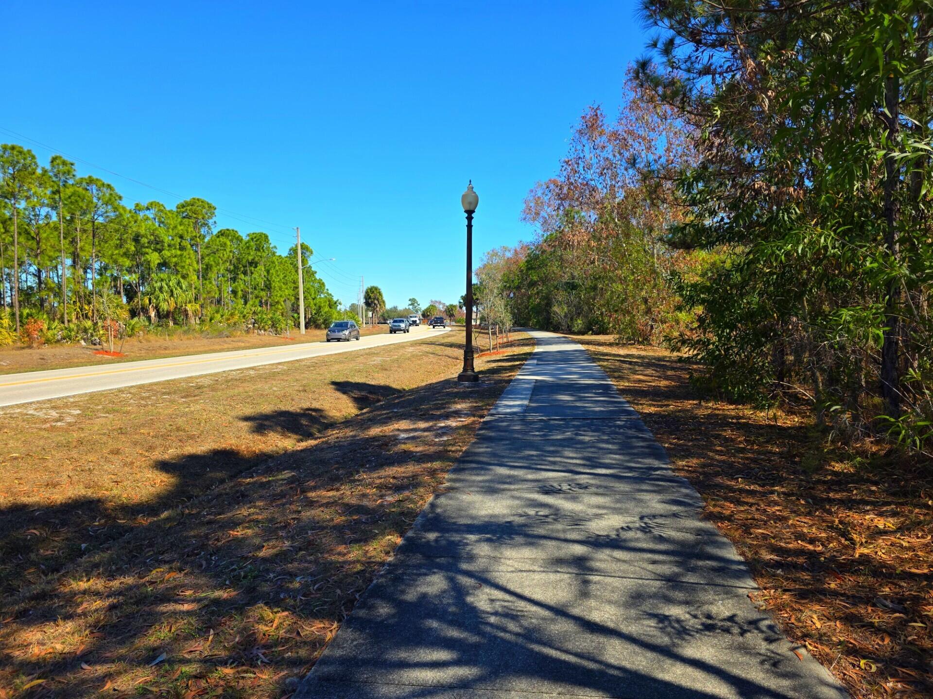 METES AND BOUNDS - Land