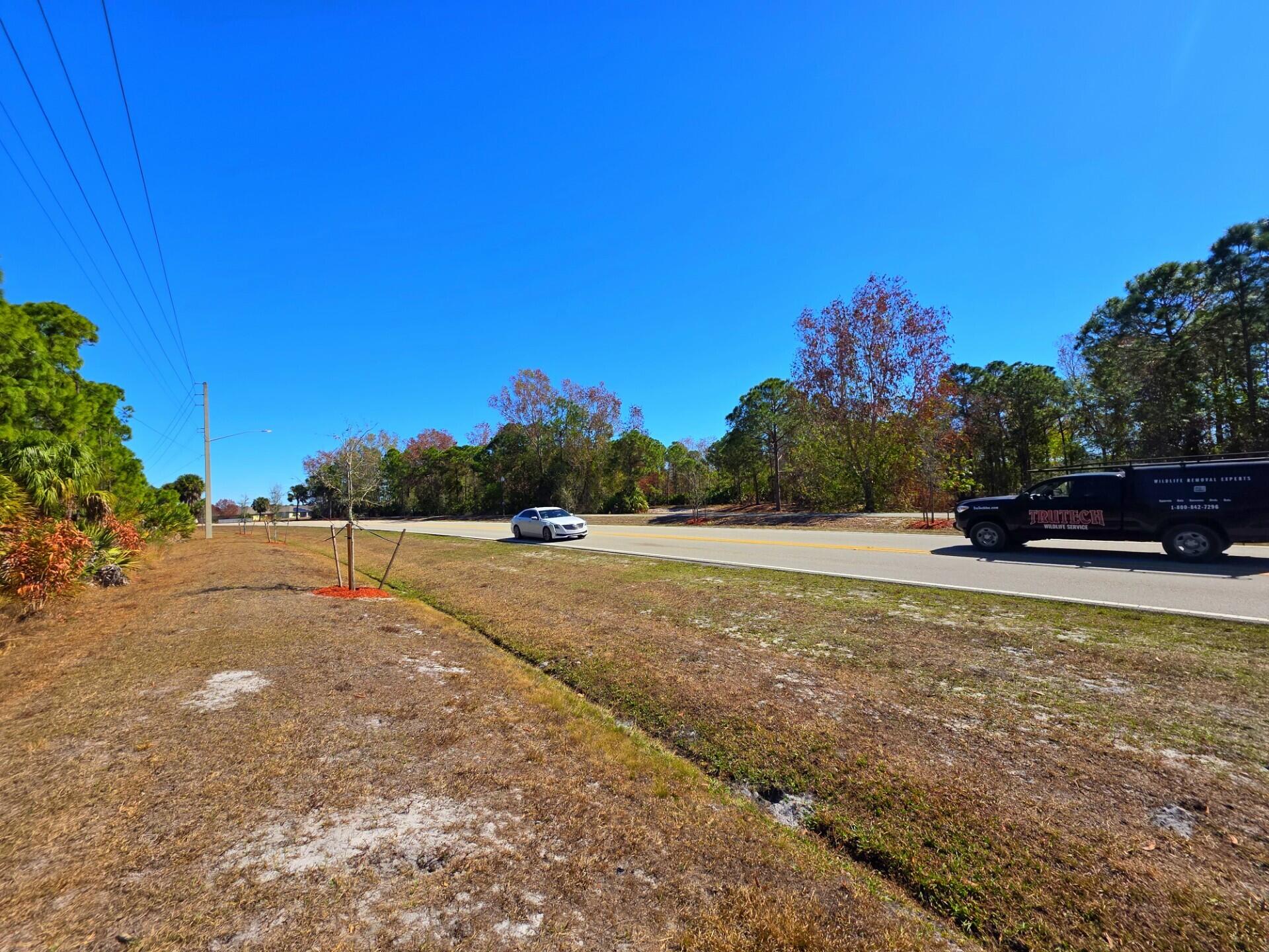 METES AND BOUNDS - Land