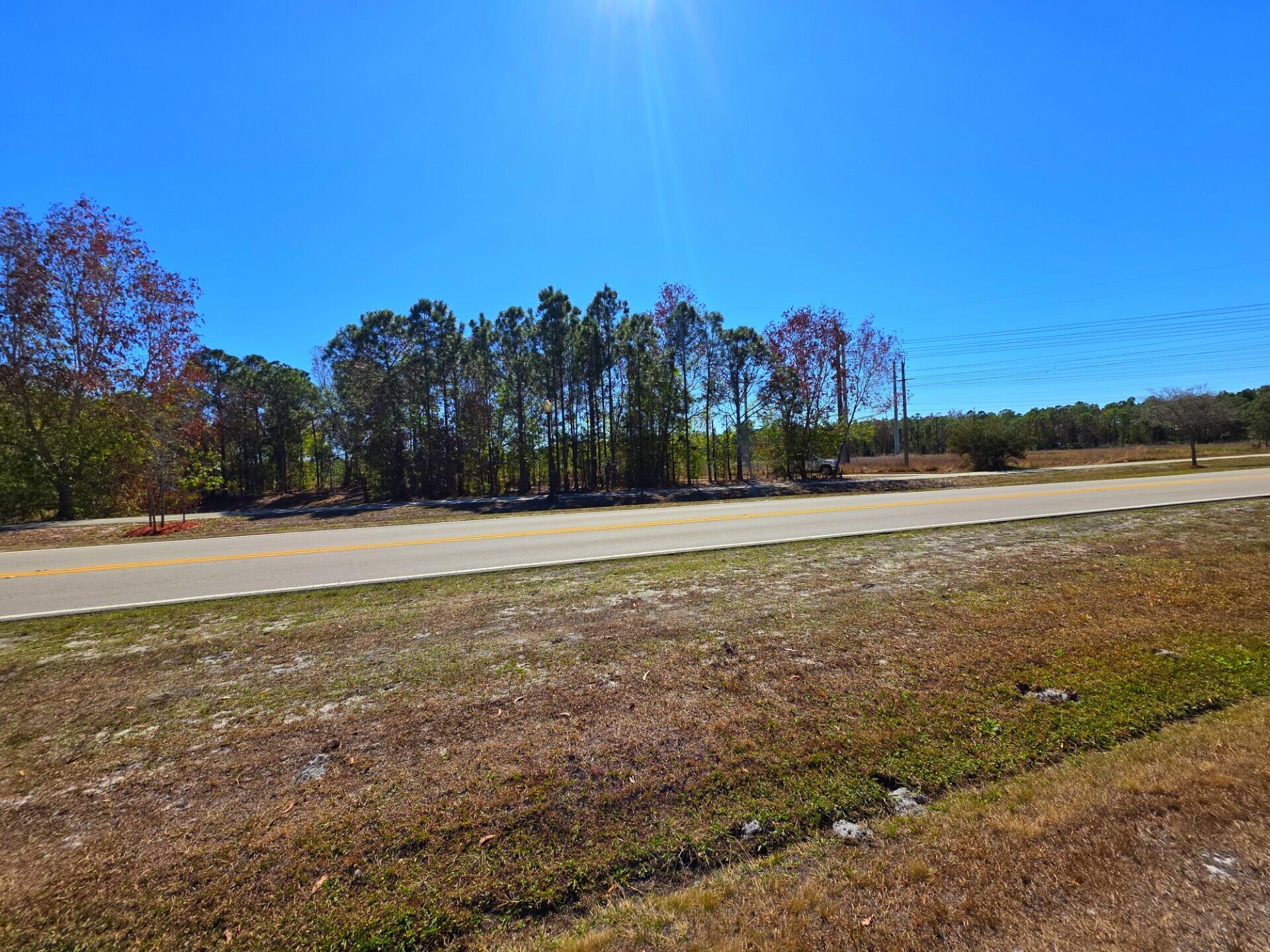 METES AND BOUNDS - Land