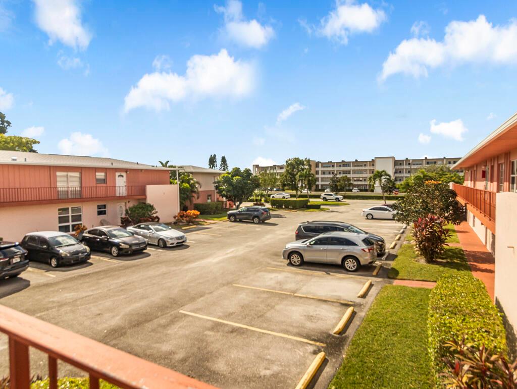 Century Village - GOLFS E - Residential