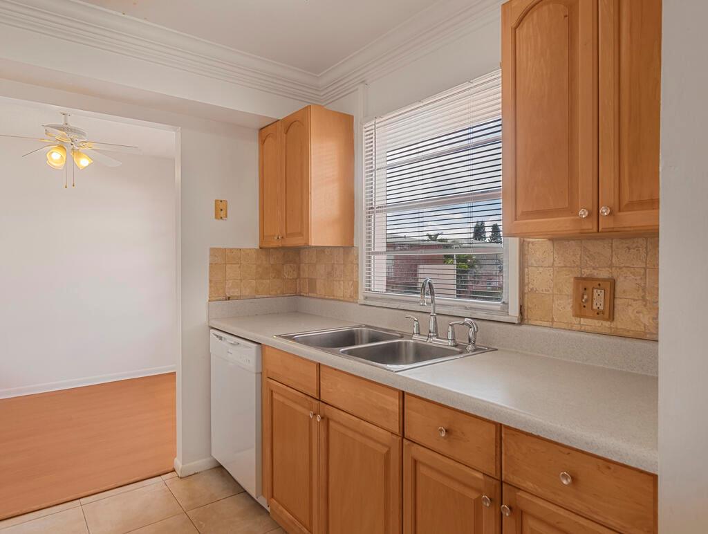 Century Village - GOLFS E - Residential