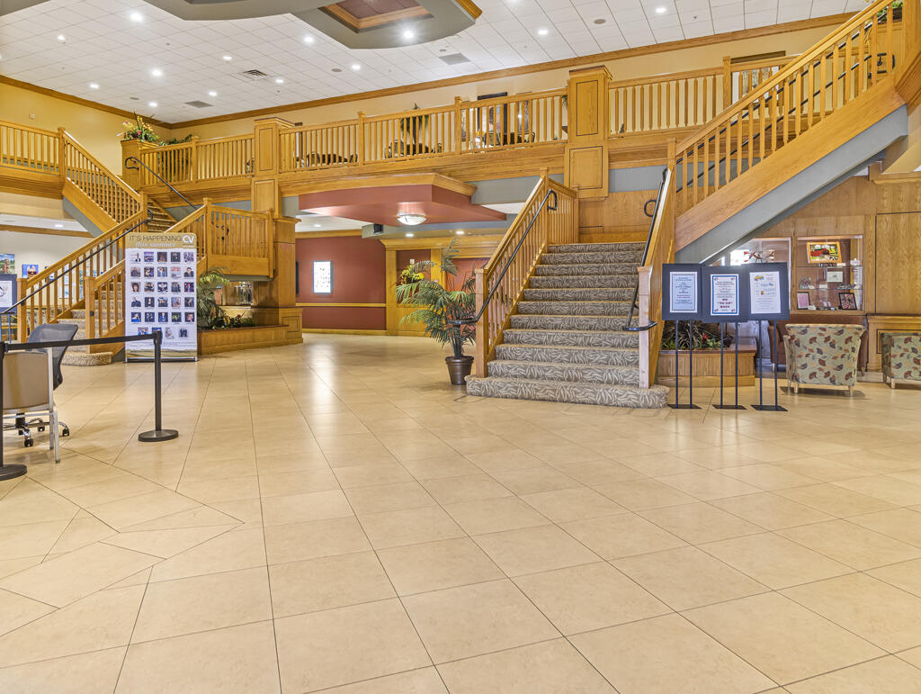 Century Village - GOLFS EDGE CONDOS A THRU G - Residential