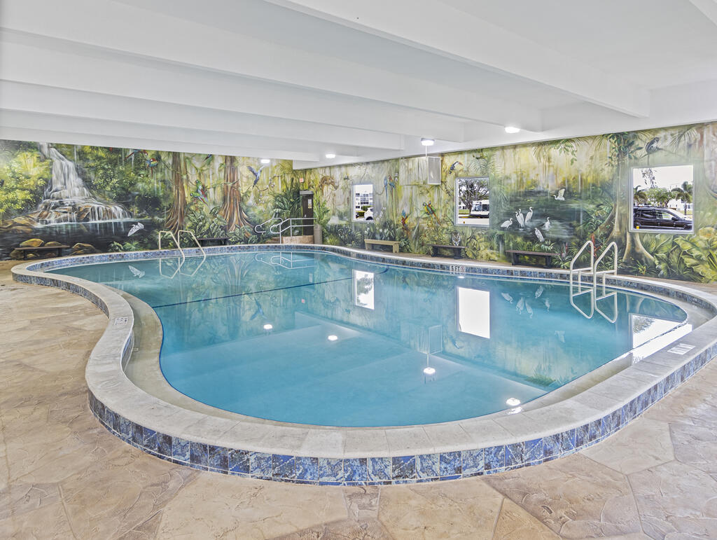 Century Village - GOLFS EDGE CONDOS A THRU G - Residential