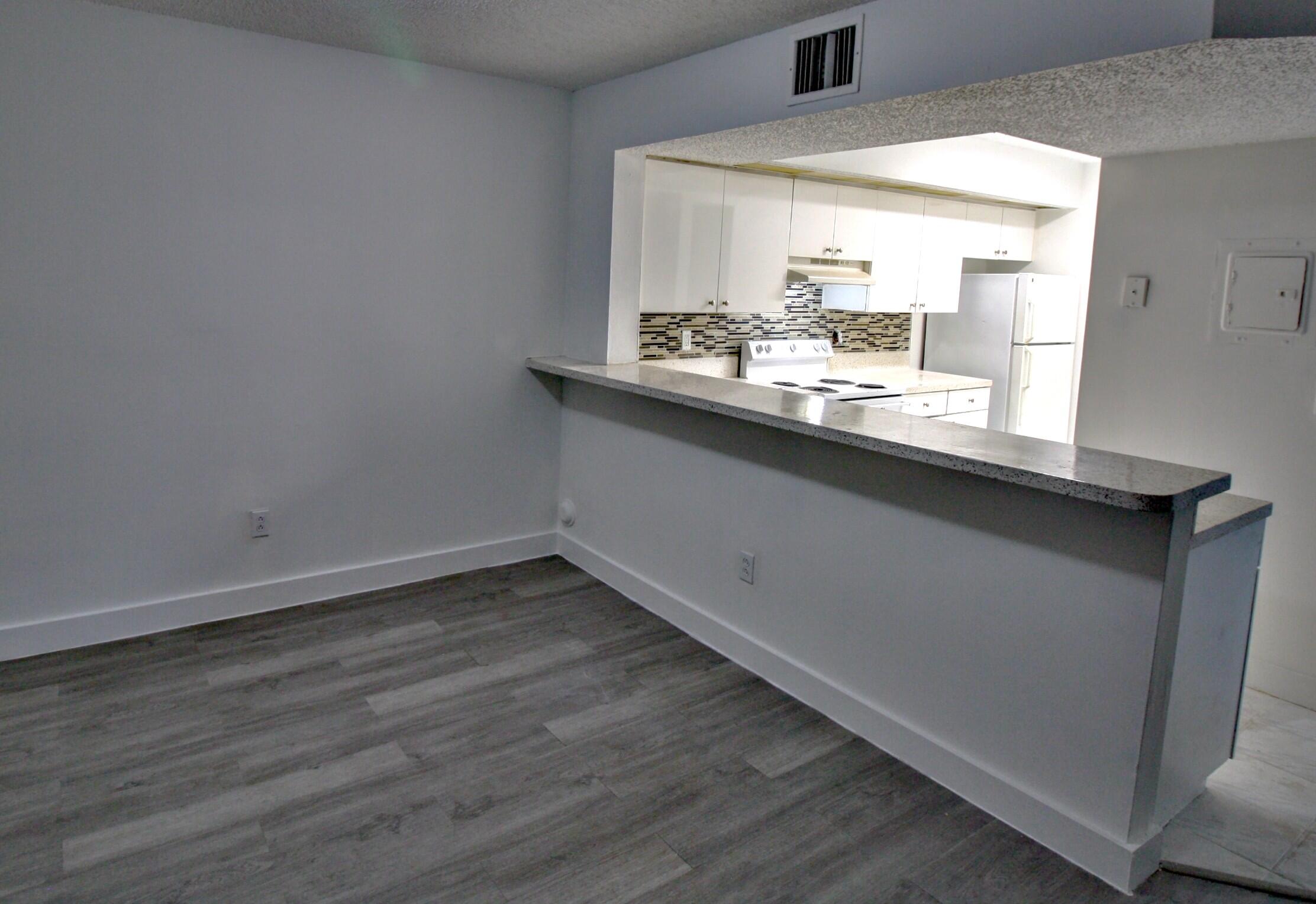 18860 NW 57th Avenue 106
