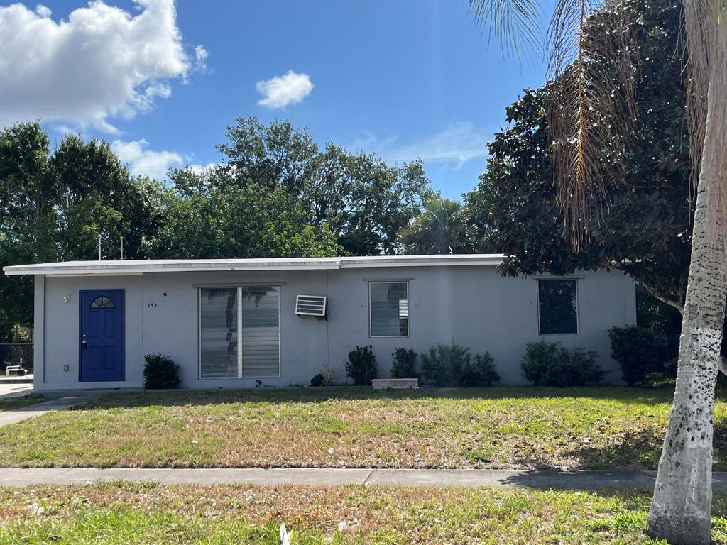 Photo of 345 SE Abeto Lane, Port Saint Lucie, FL 34983 (MLS # R10984888)