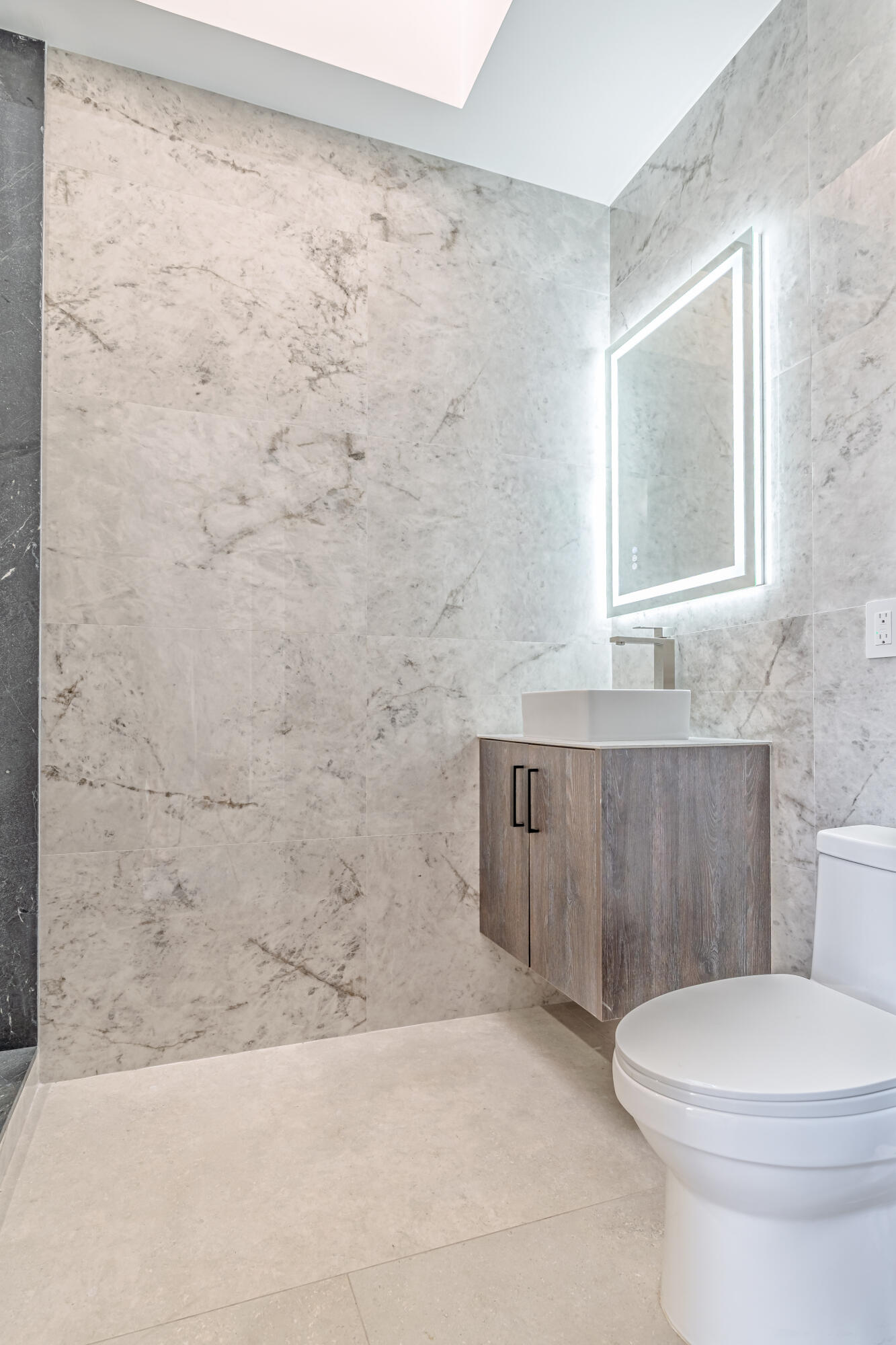 EASTPOINTE SUB 12 C - Residential