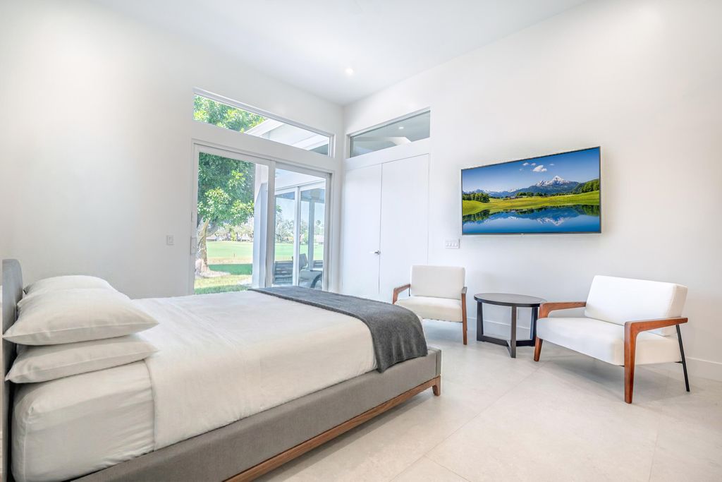 Photo of 13090 Touchstone Place, Palm Beach Gardens, FL 33418 (MLS # B26001834)