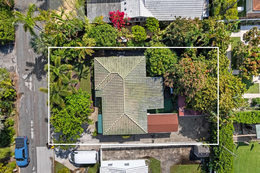 Ideal for a custom home or spec development, this is one of the few remaining opportunities in SoSo. Set on and adjacent to A+ streets, this 66 foot wide lot offers southern backyard exposure, high elevation, and a quiet setting outside the flight path. Walk to shops and restaurants along Antique Row, reach Palm Beach Island in minutes, and access PBI Airport in under five.