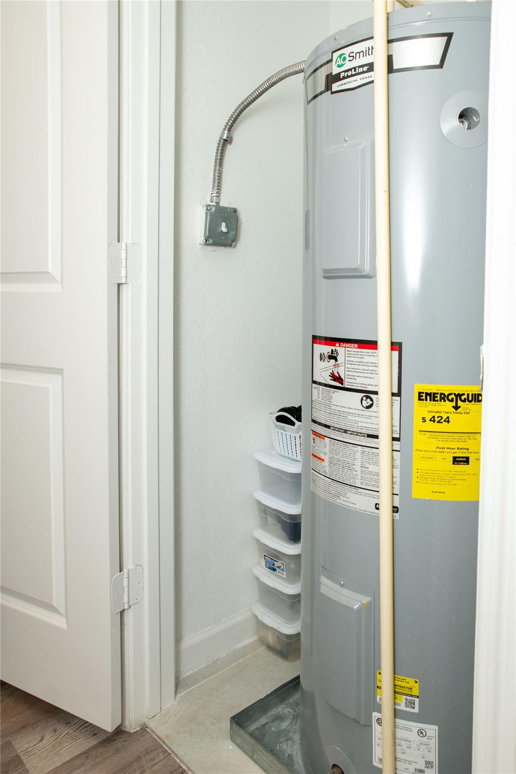 REGAL PALM SUBDIVISION - Residential Lease