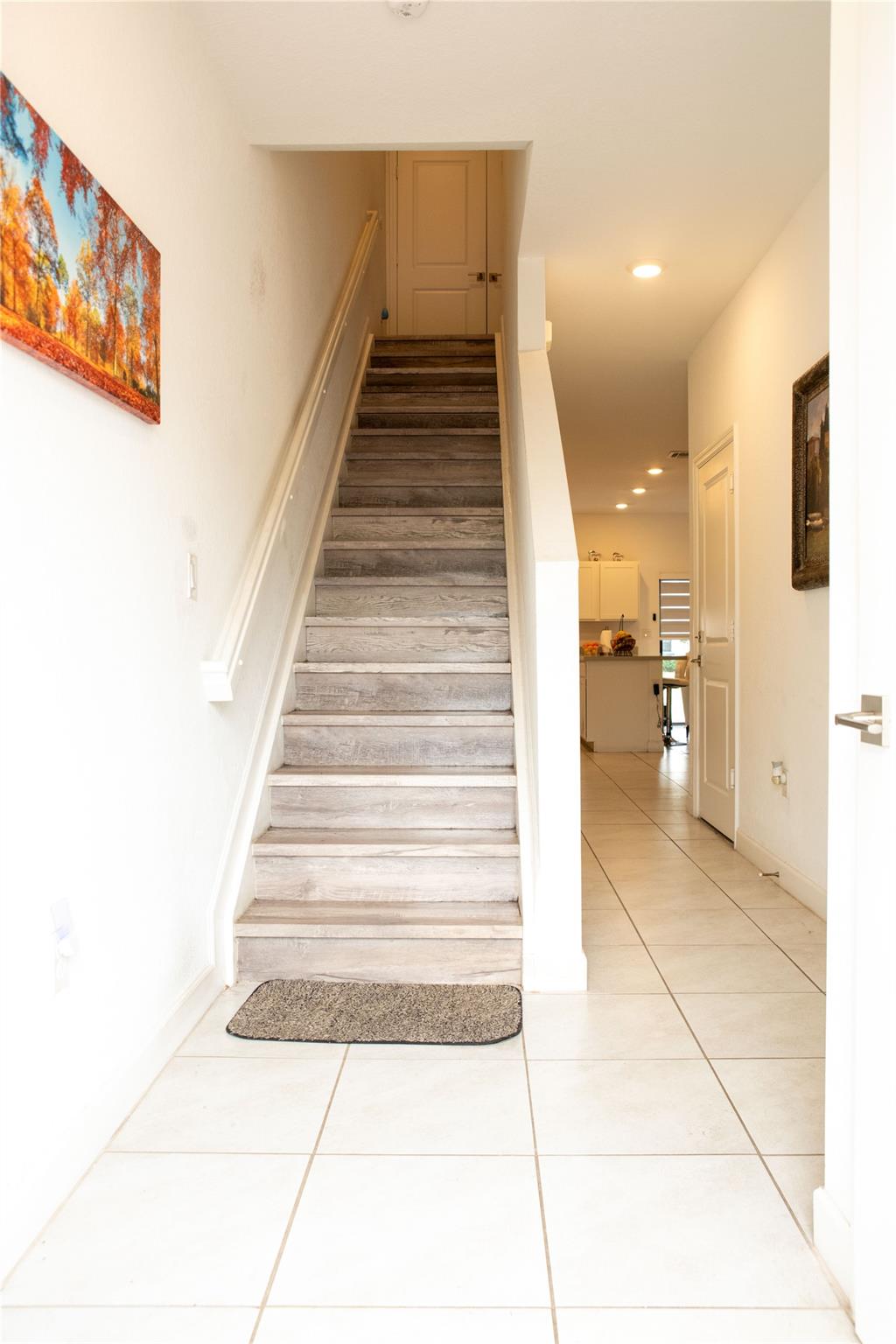 REGAL PALM SUBDIVISION - Residential Lease