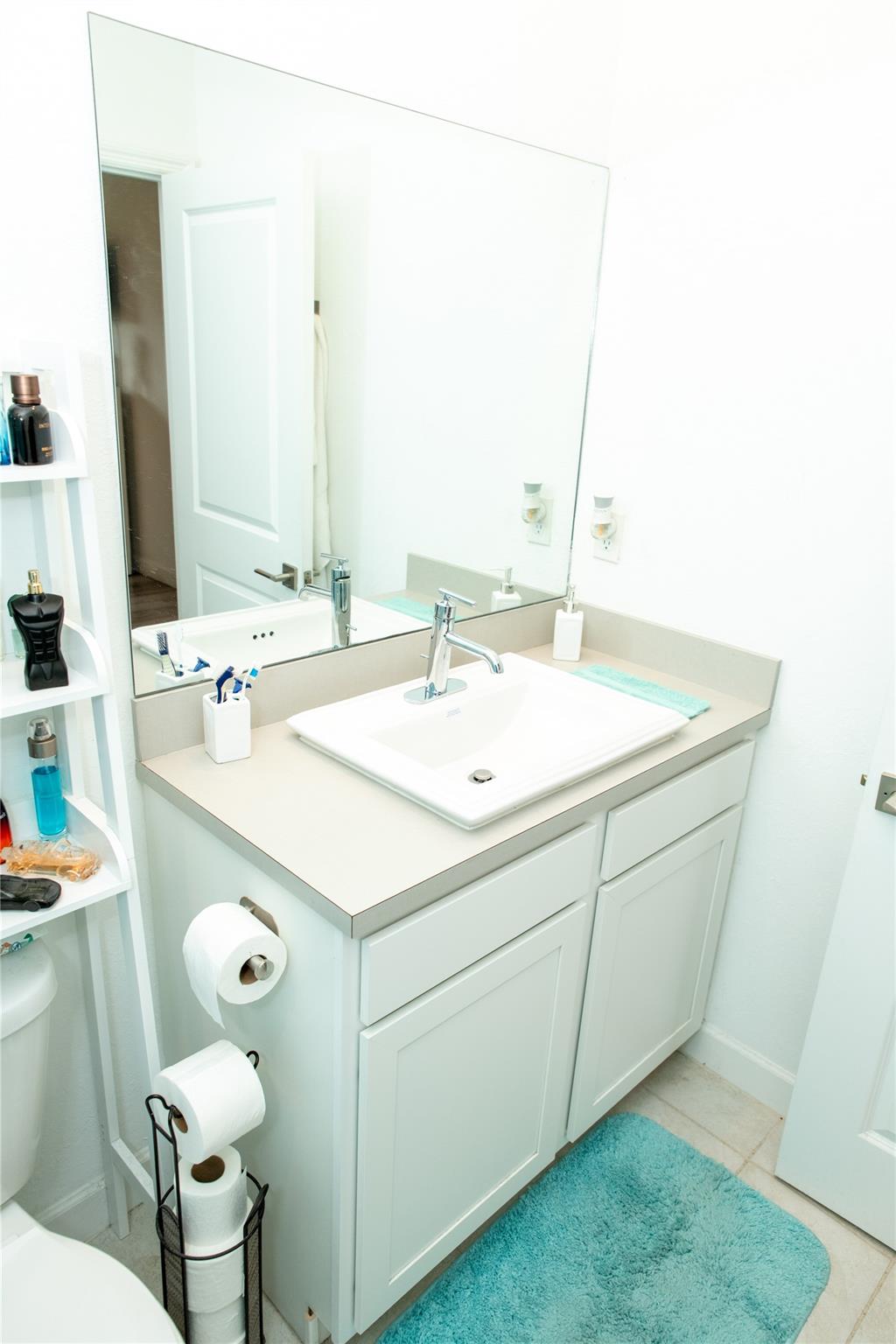 REGAL PALM SUBDIVISION - Residential Lease