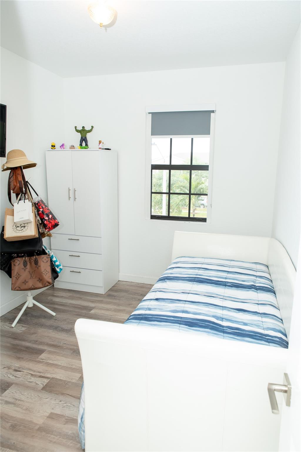 REGAL PALM SUBDIVISION - Residential Lease