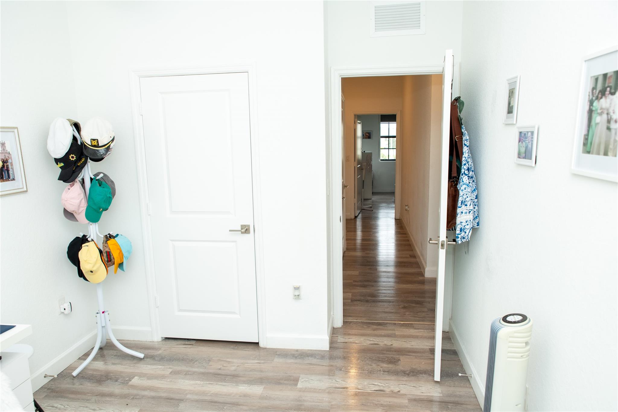 REGAL PALM SUBDIVISION - Residential Lease