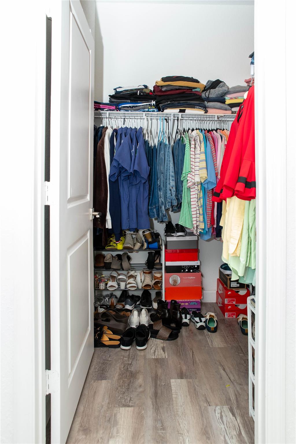 REGAL PALM SUBDIVISION - Residential Lease