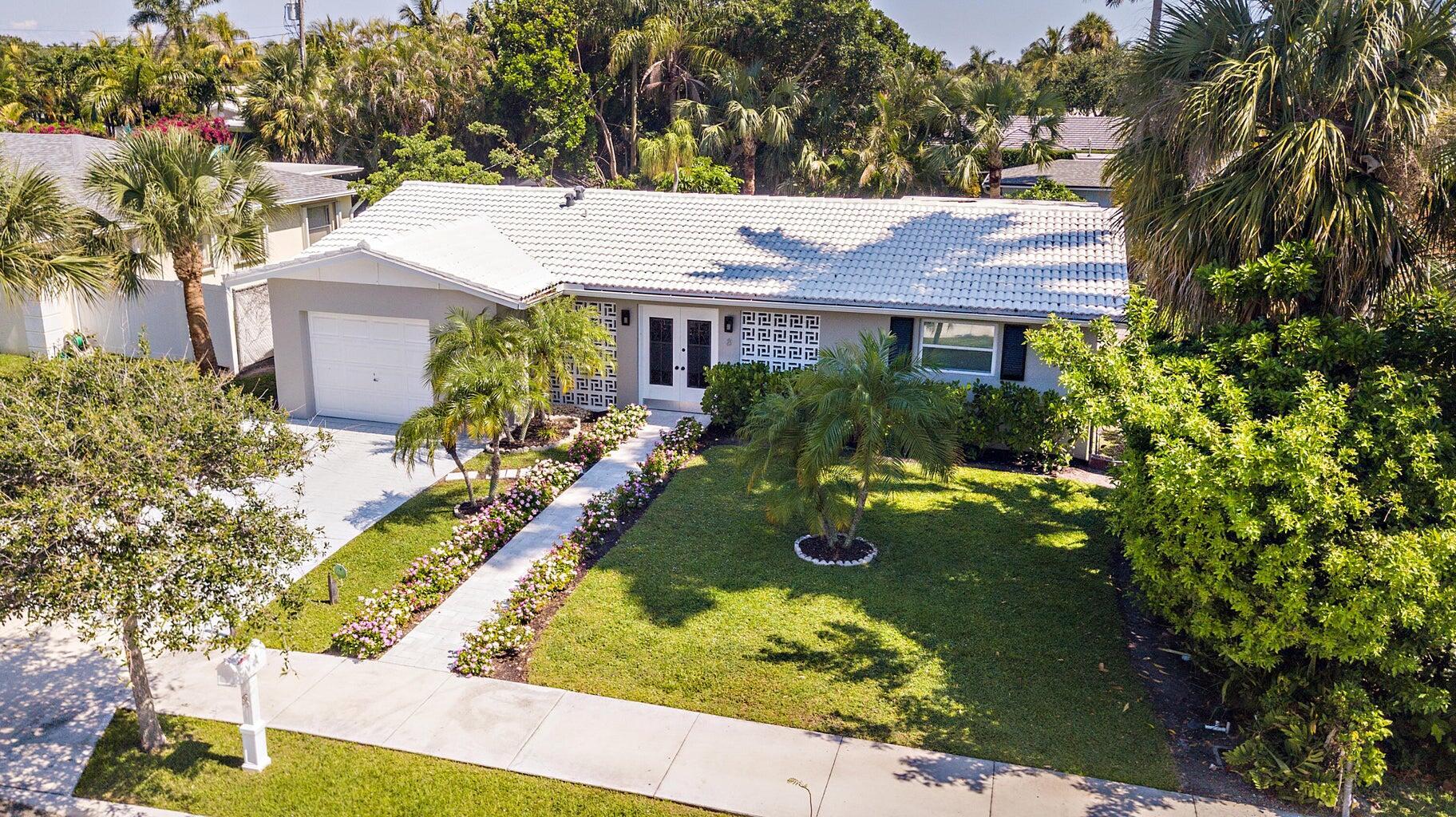 8 Wellesley Drive