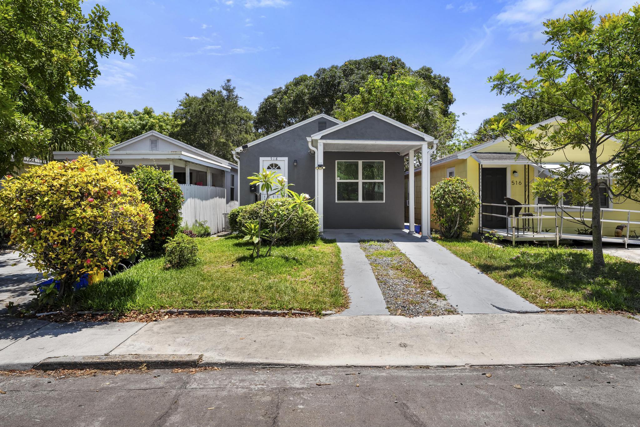 LAKE WORTH TOWN OF - Residential