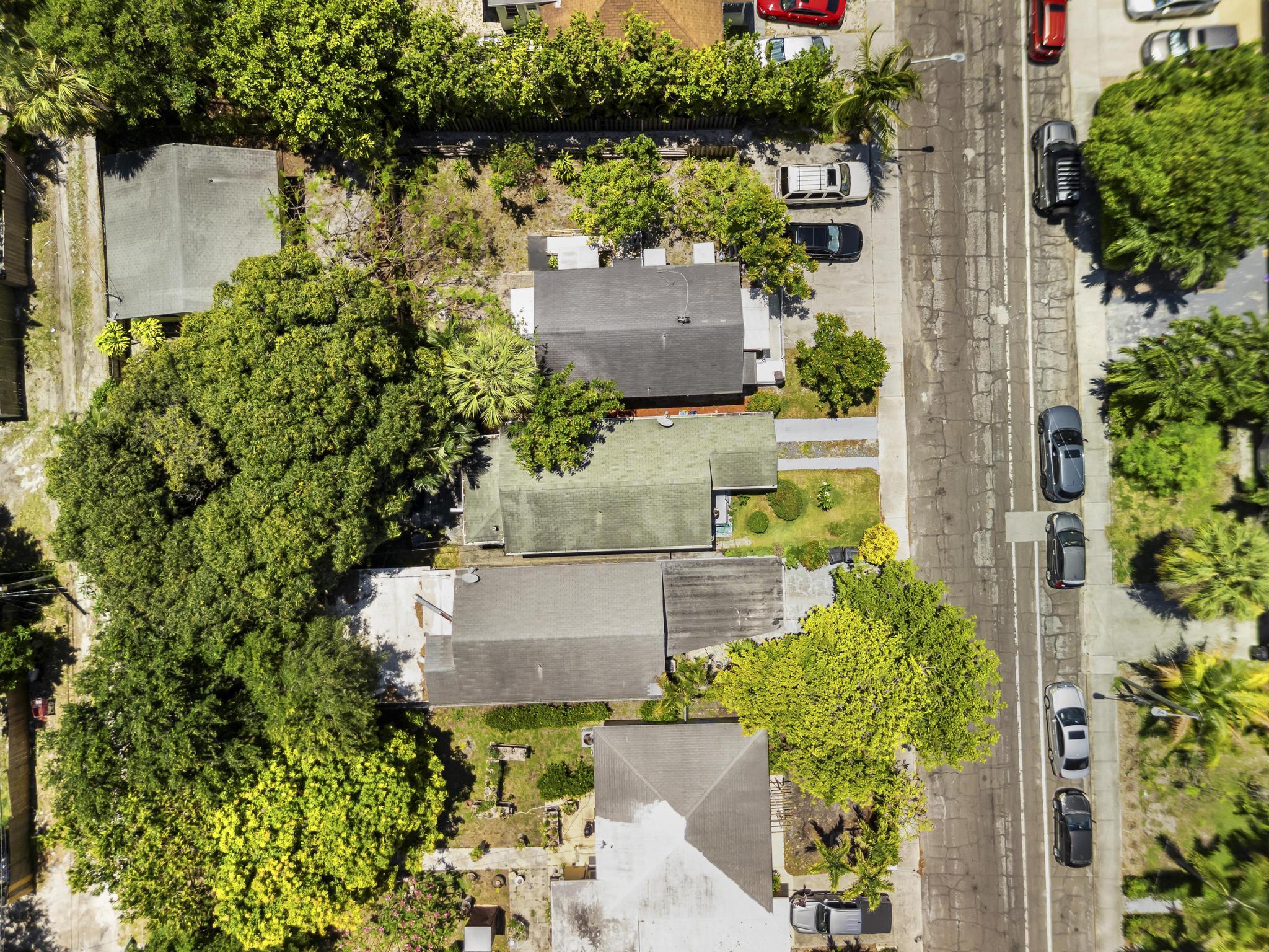 LAKE WORTH TOWN OF - Residential