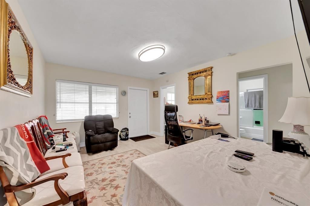 Photo of 246 W Park Drive, Fort Lauderdale, FL 33315 (MLS # F10496362)