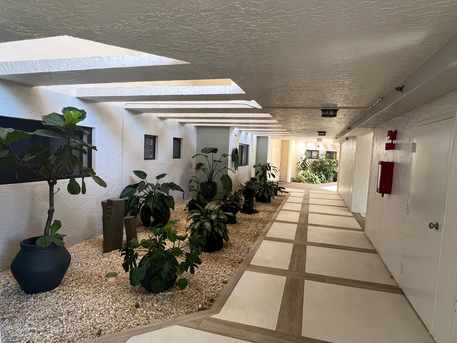 FOUNTAINS SOUTH CONDO 3A - Residential