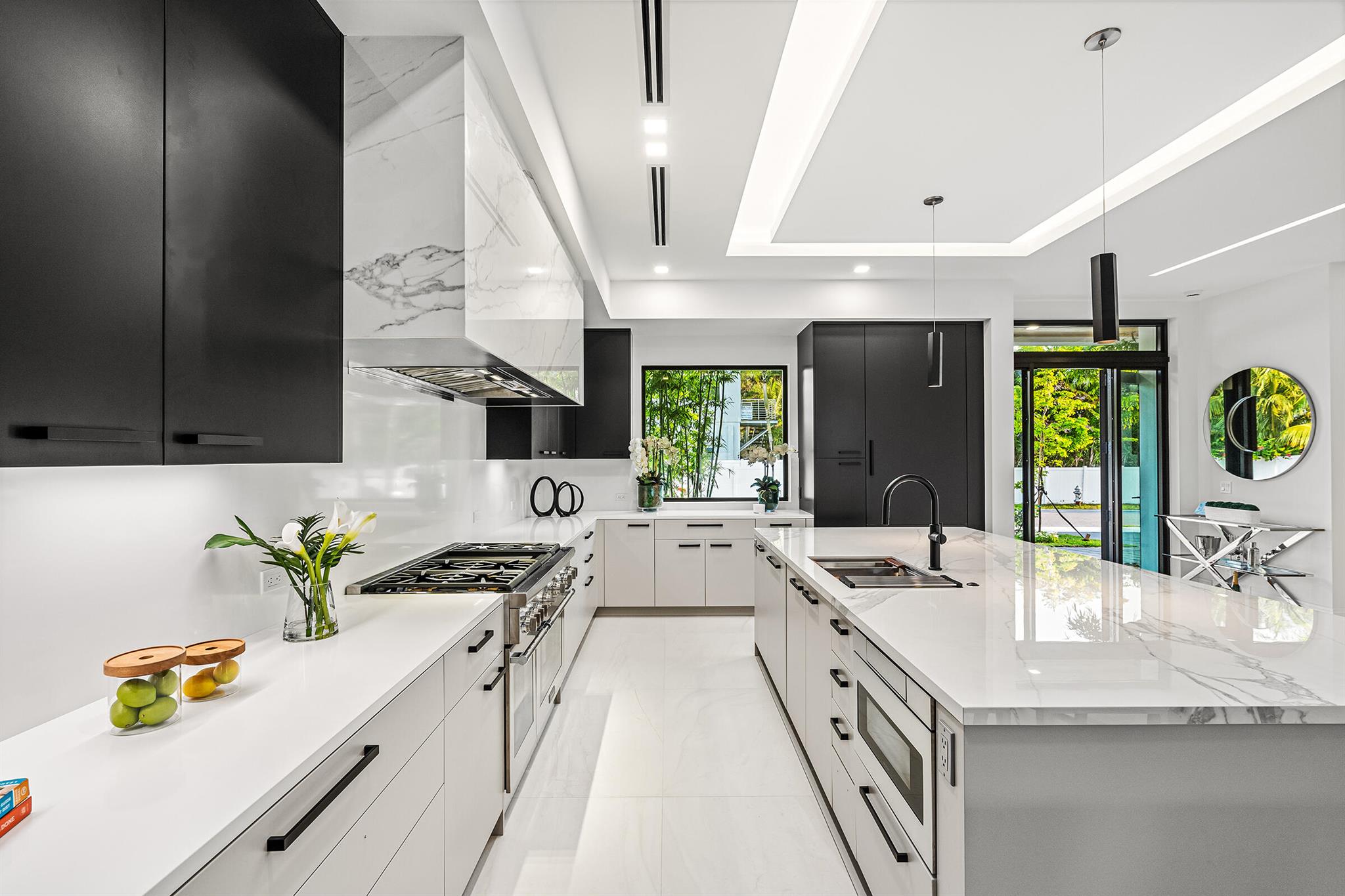 PINEAPPLE ROAD PLAT - Residential