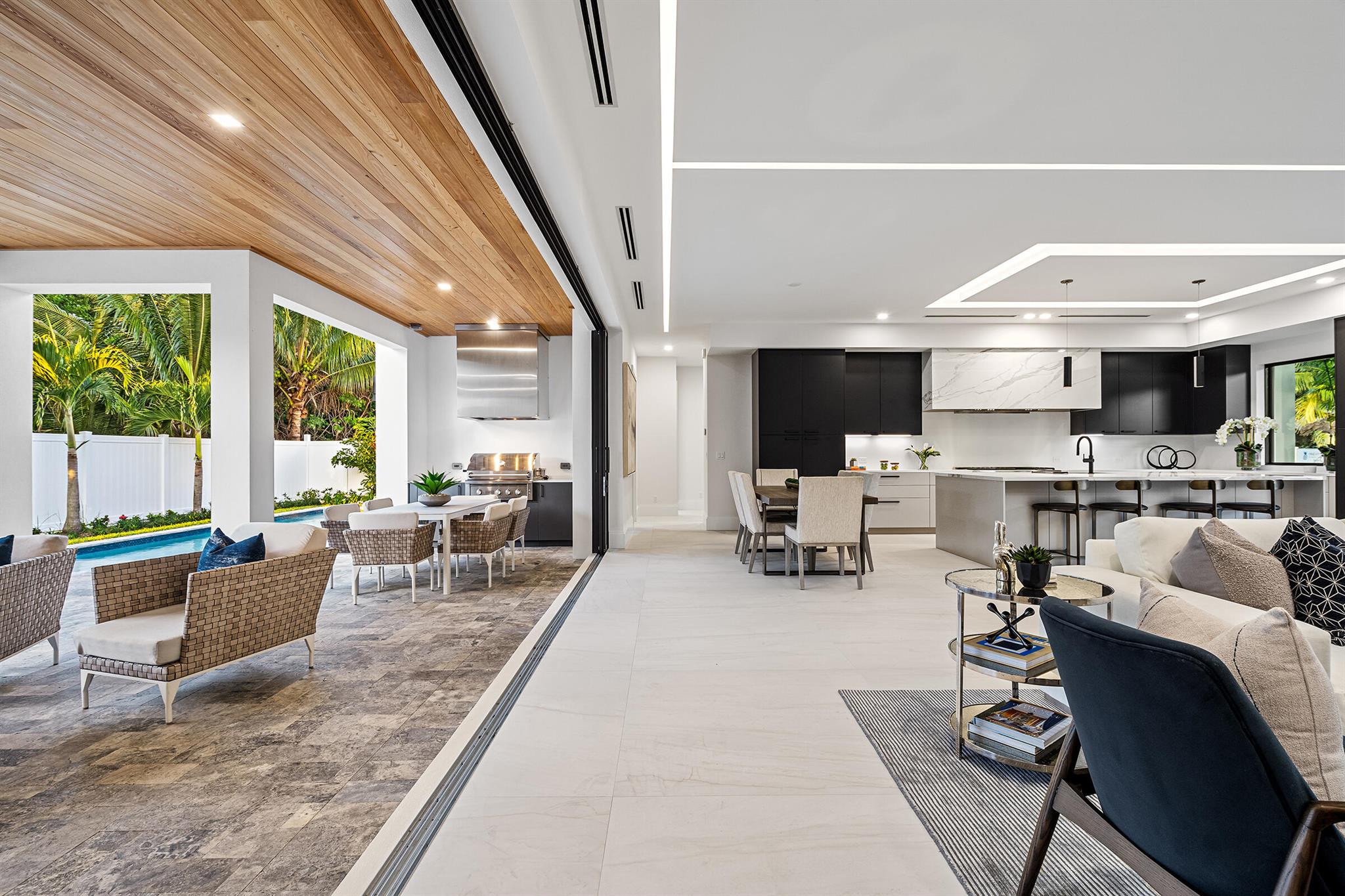 PINEAPPLE ROAD PLAT - Residential