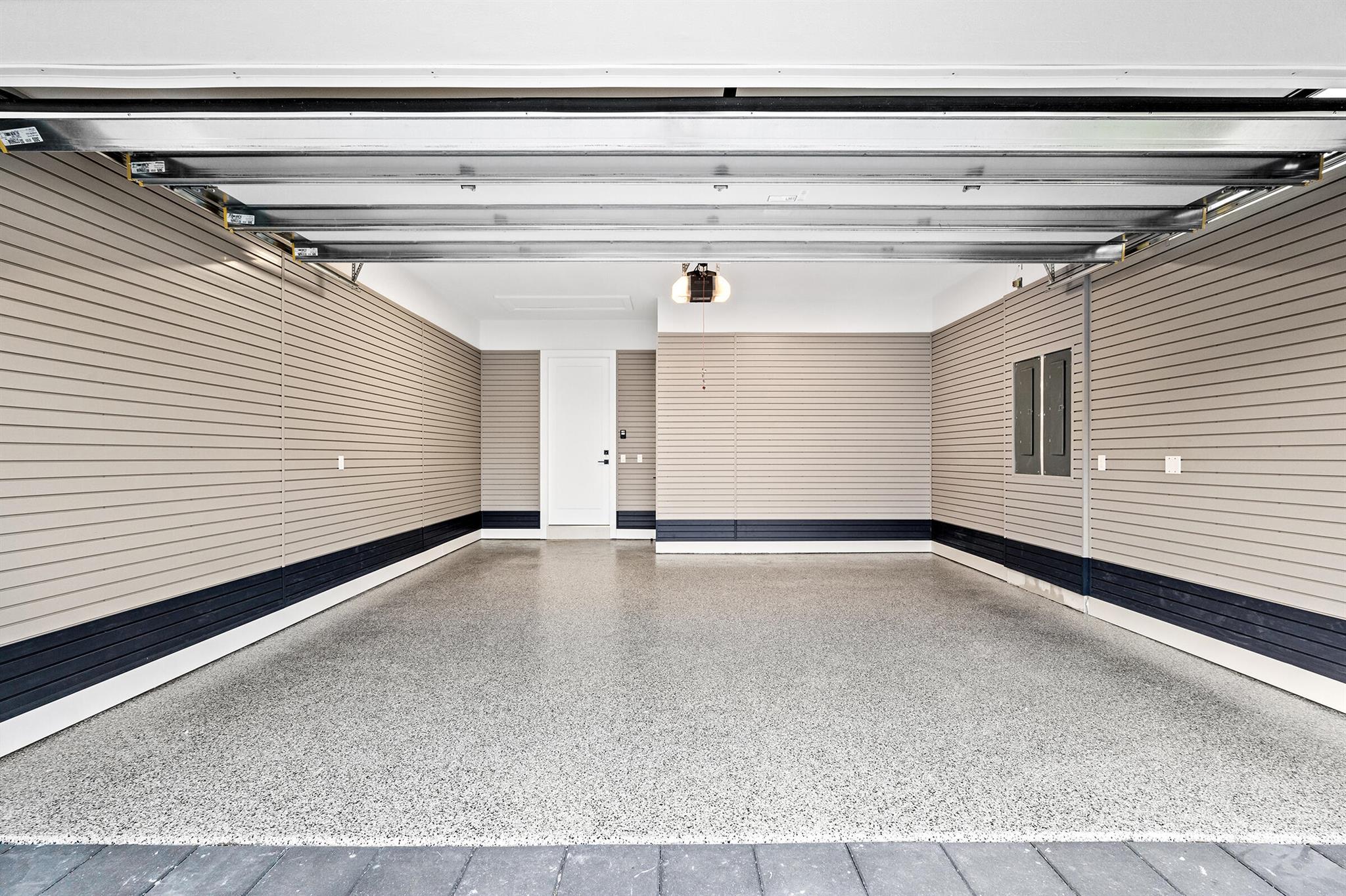 PINEAPPLE ROAD PLAT - Residential