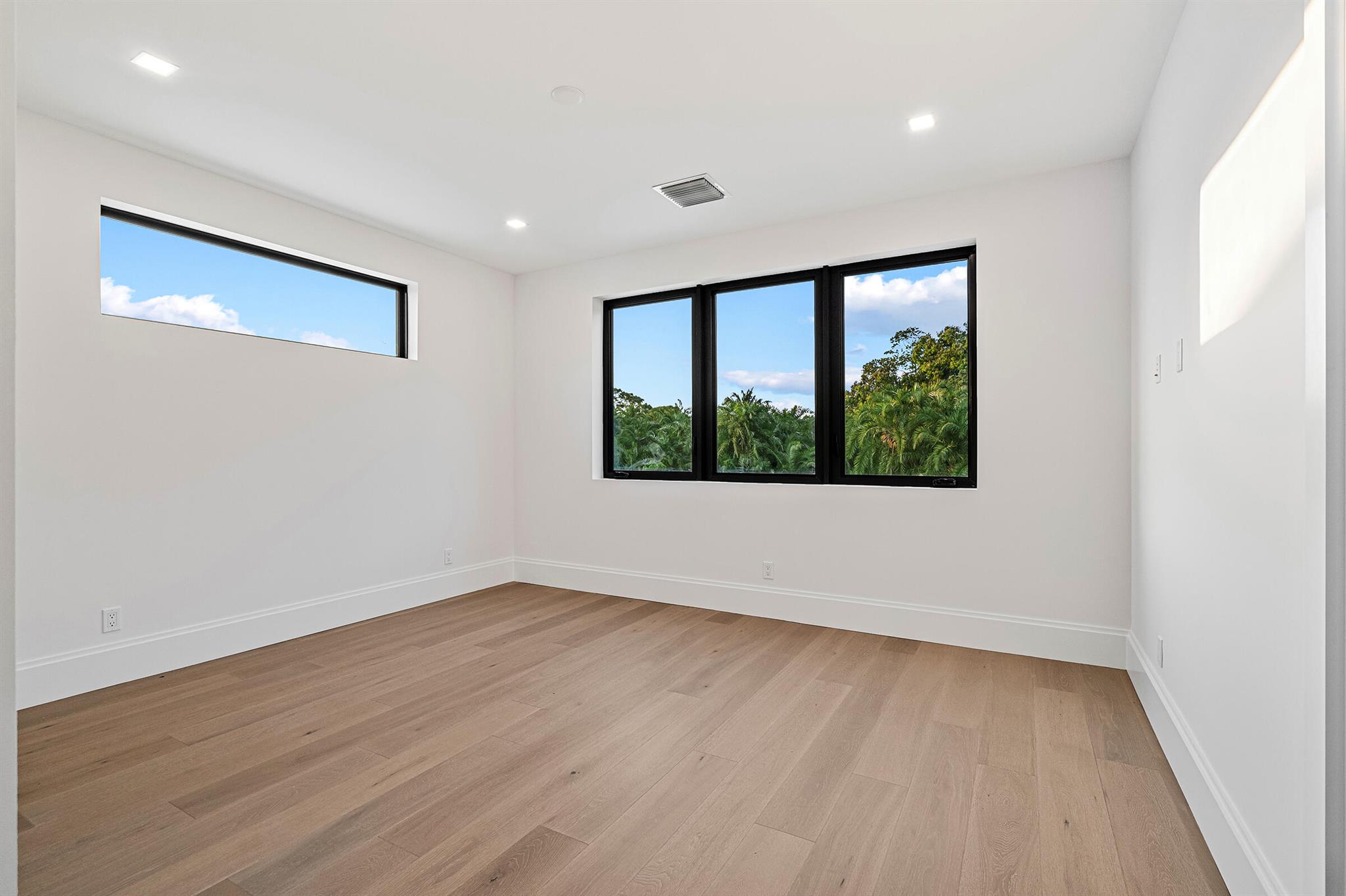 PINEAPPLE ROAD PLAT - Residential