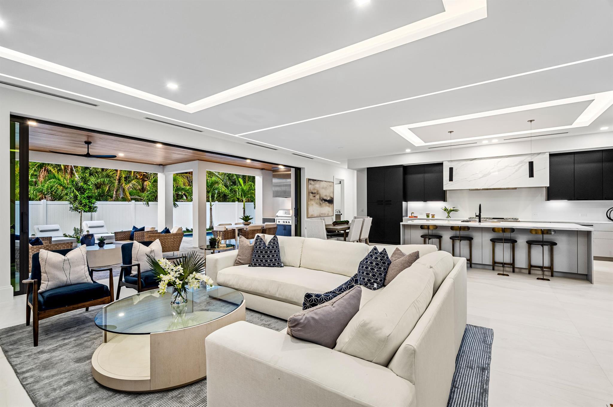 PINEAPPLE ROAD PLAT - Residential