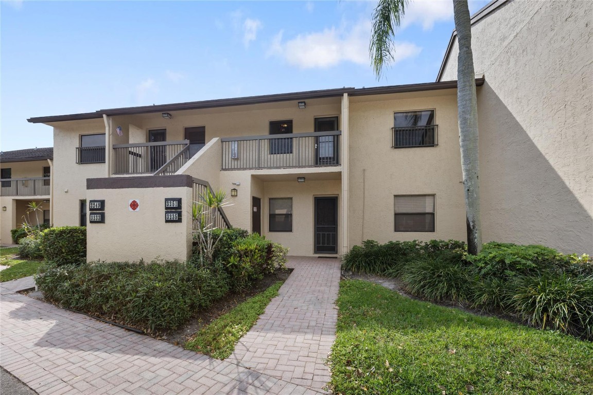 3251 Carambola Circle 3251
