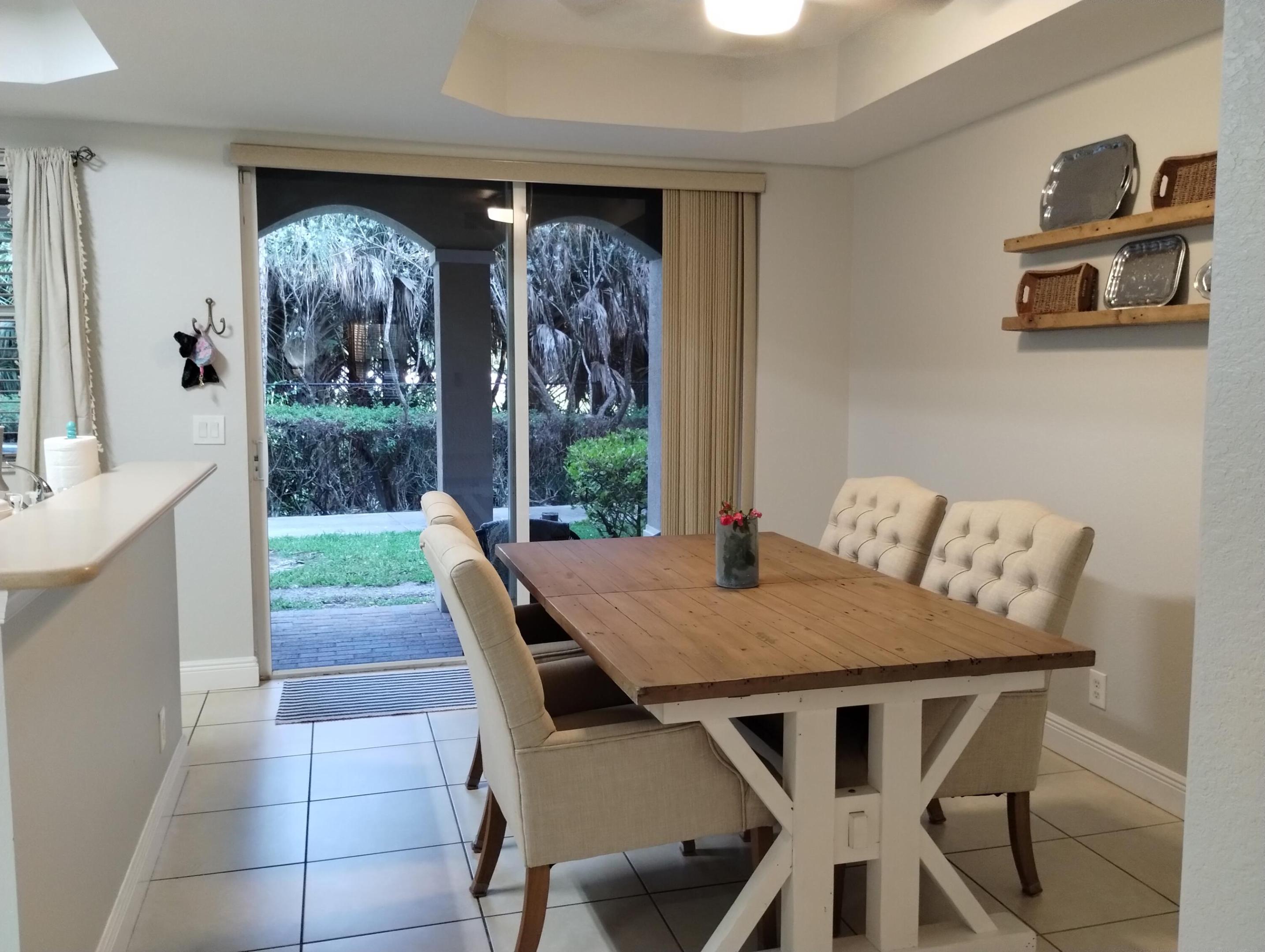 LINKS AT EMERALD DUNES CONDO - Residential