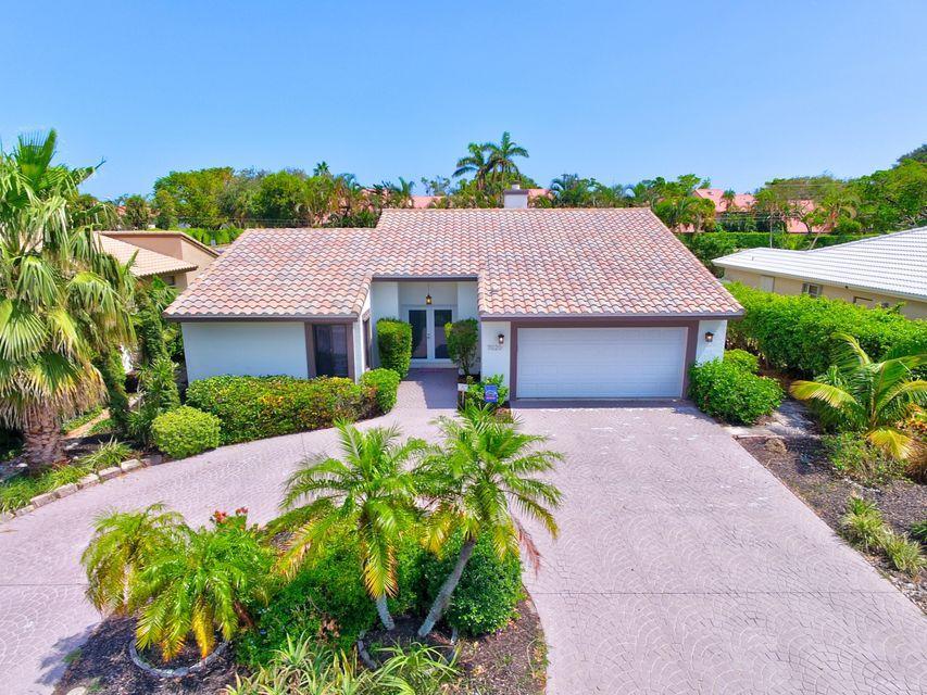 Photo of 7020 NW 2nd Terrace, Boca Raton, FL 33487 (MLS # R10709405)
