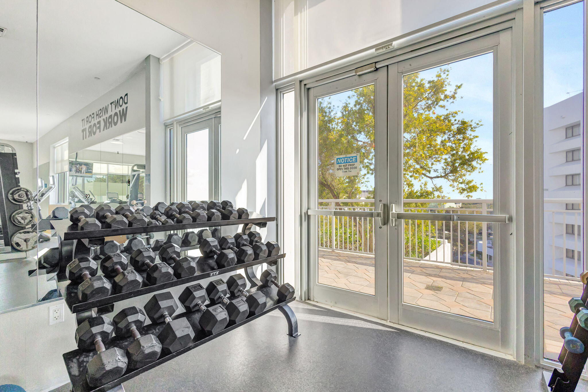 EDGE CONDO - Residential