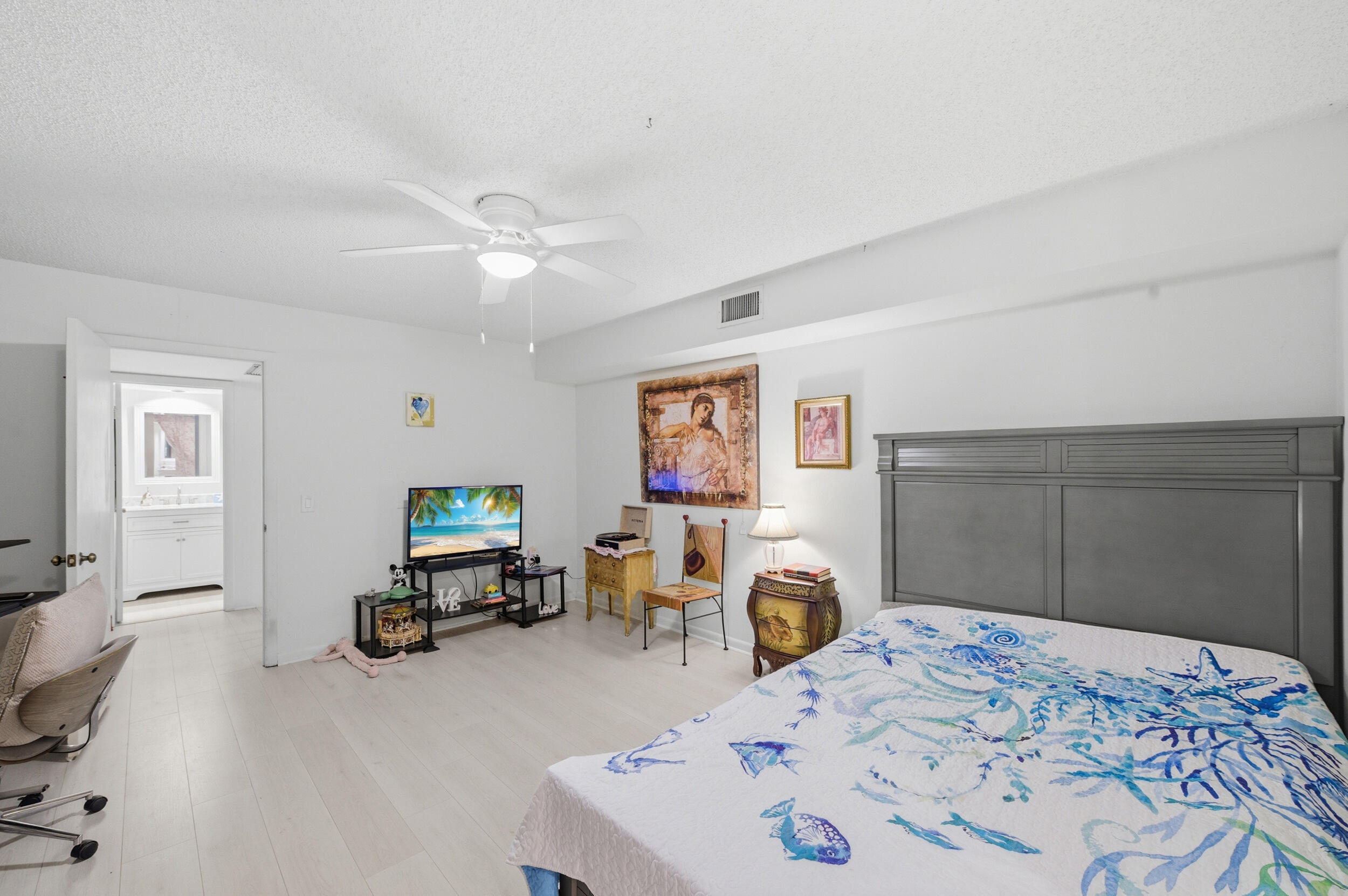 GLENWOOD TWNHS - Residential