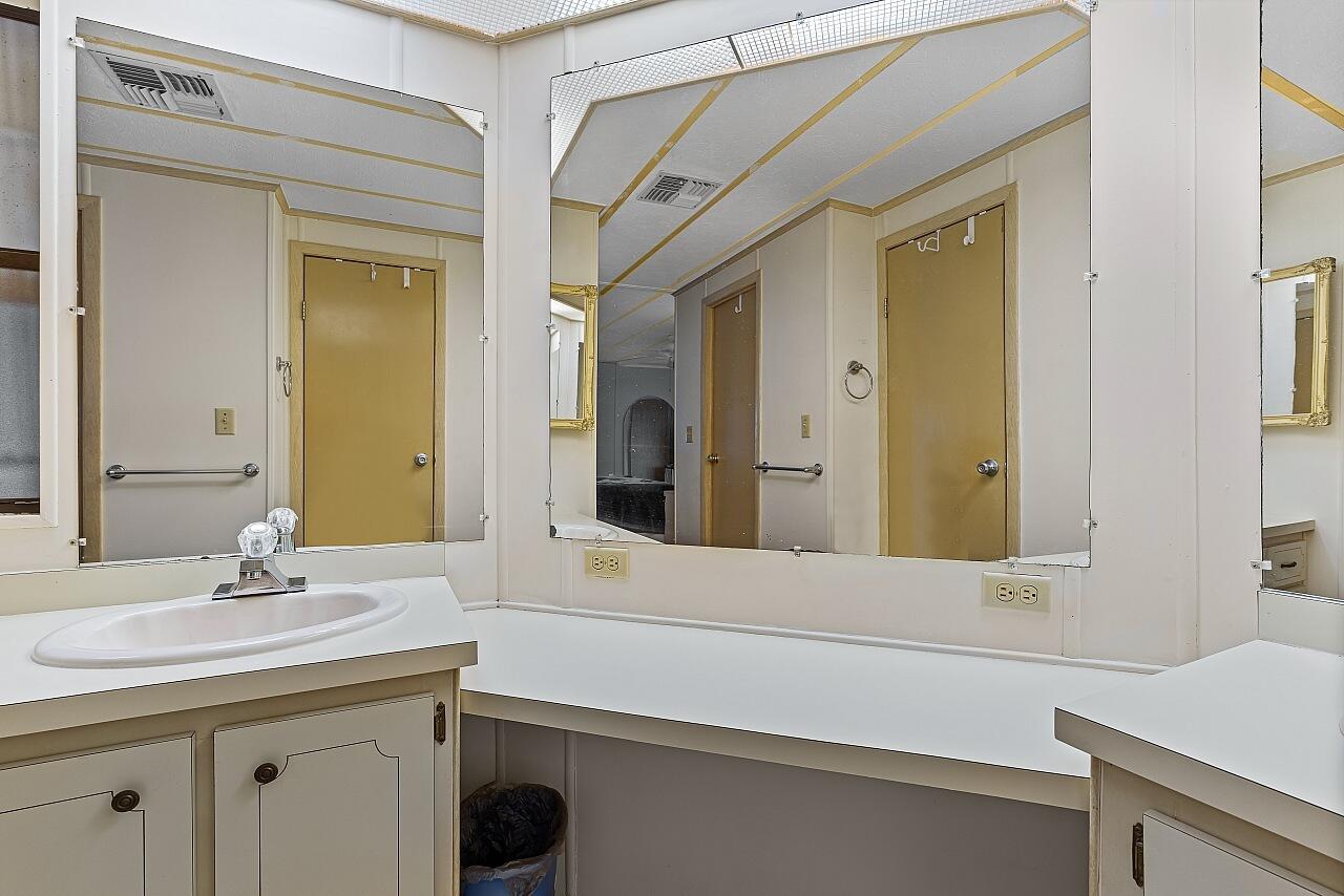 BAREFOOT BAY UNIT 2 PART 10 - Residential