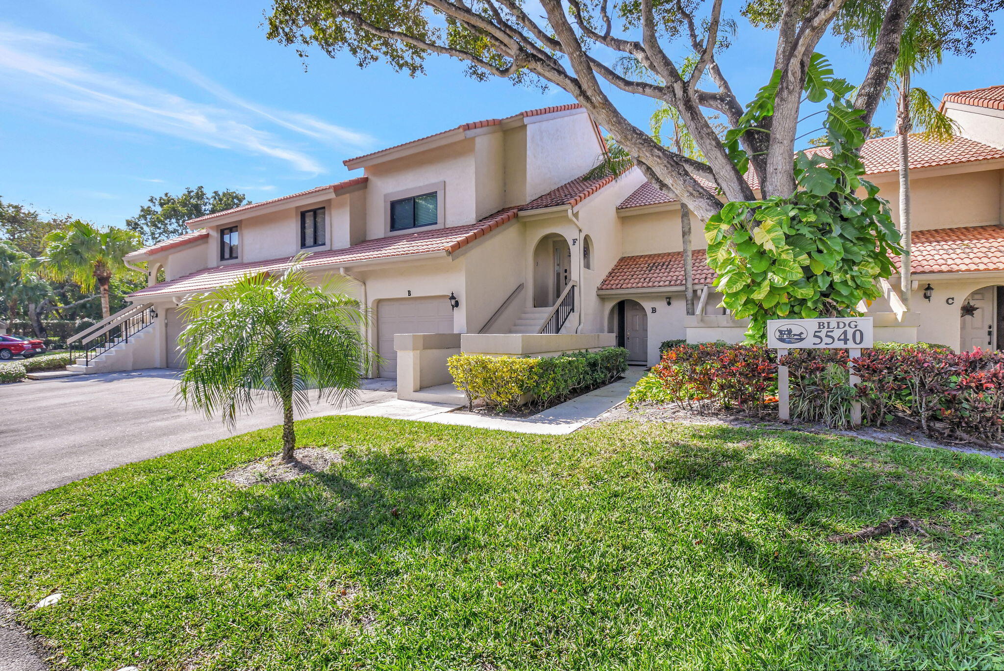 5540 Coach House Circle F