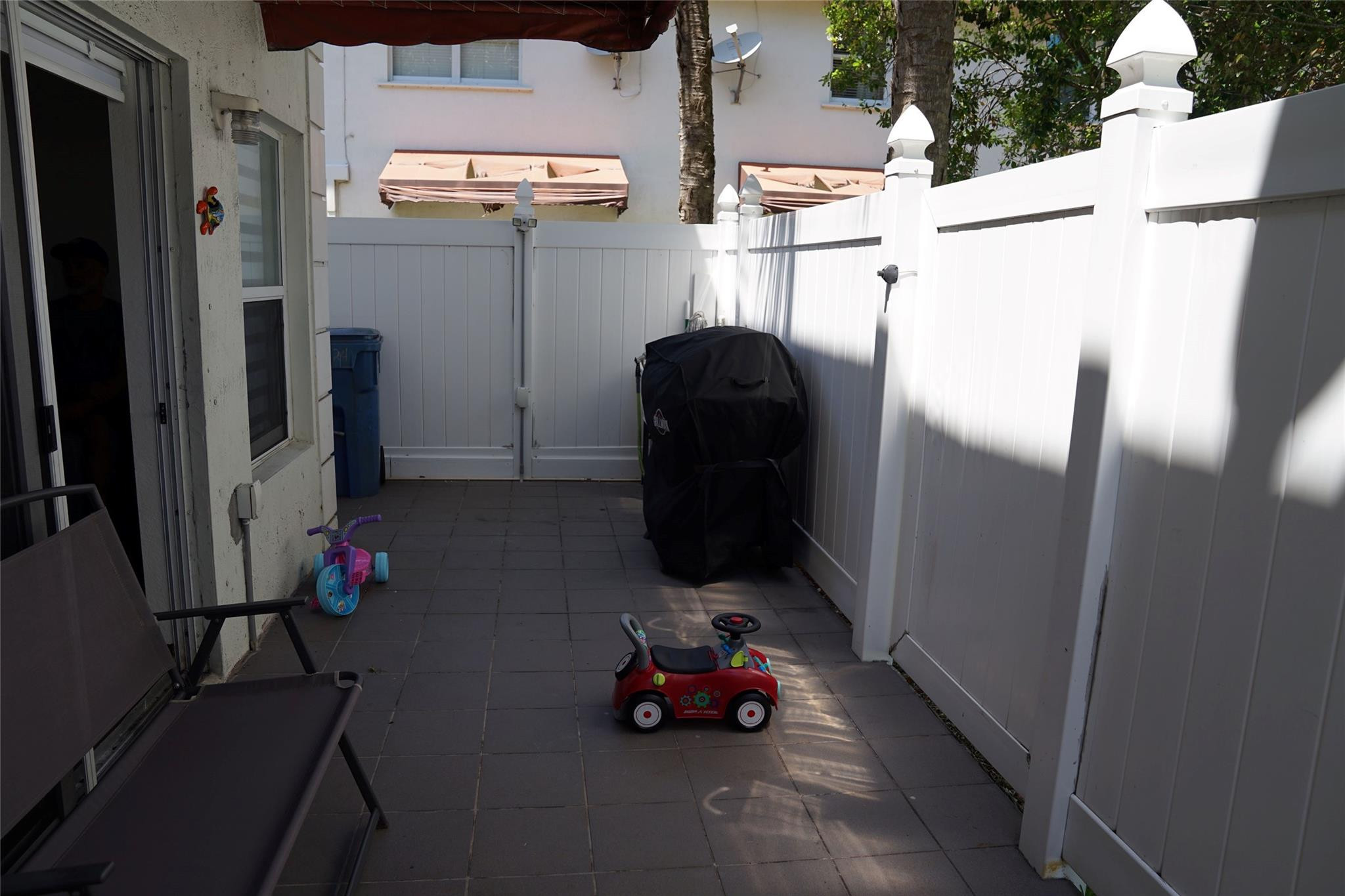 Cambridge Park at Oakland - Residential