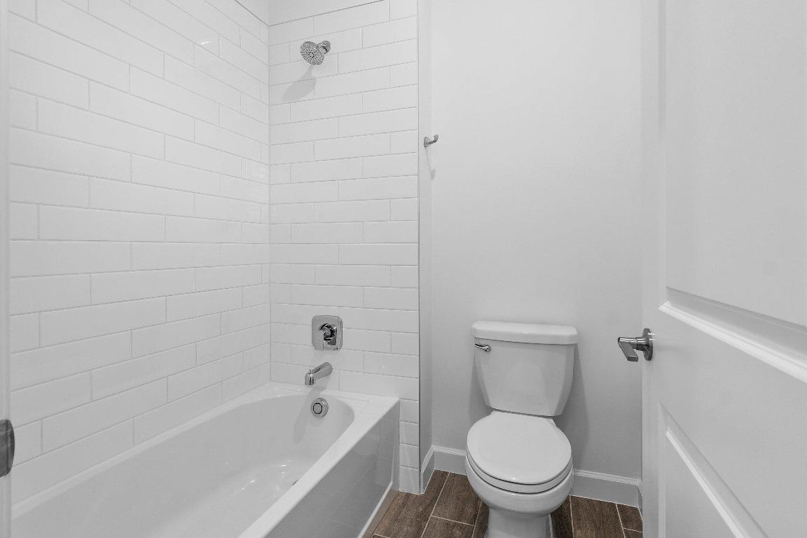 BOYNTON WATERS WEST - Residential Lease