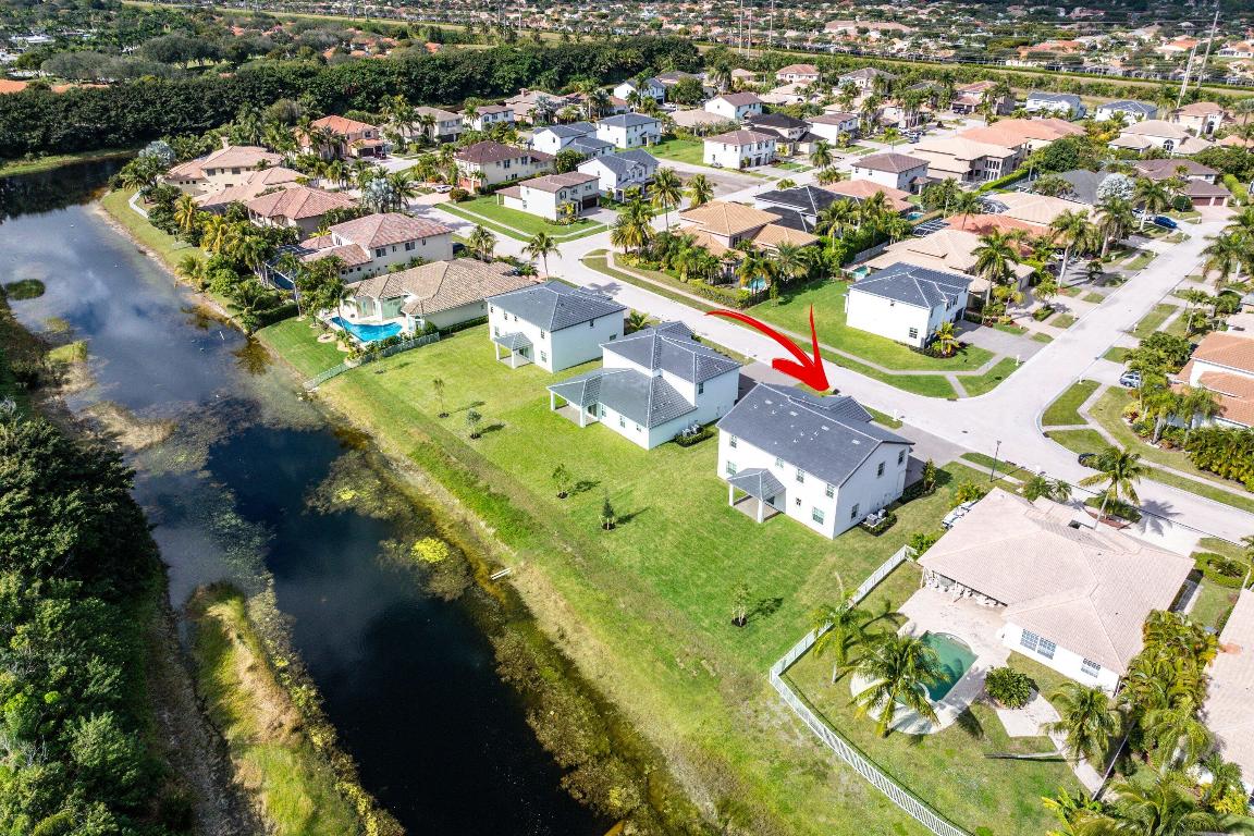 BOYNTON WATERS WEST - Residential Lease