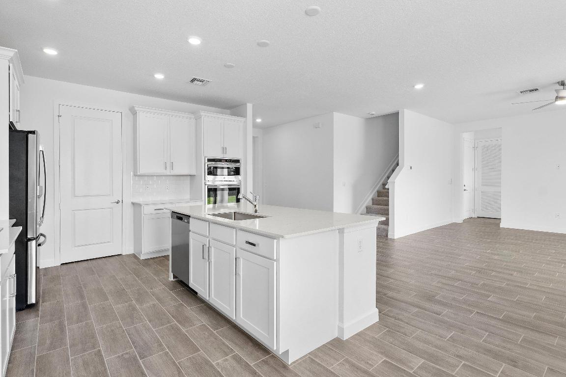 BOYNTON WATERS WEST - Residential Lease