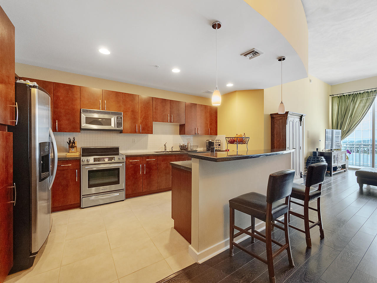EDGE CONDO - Residential Lease