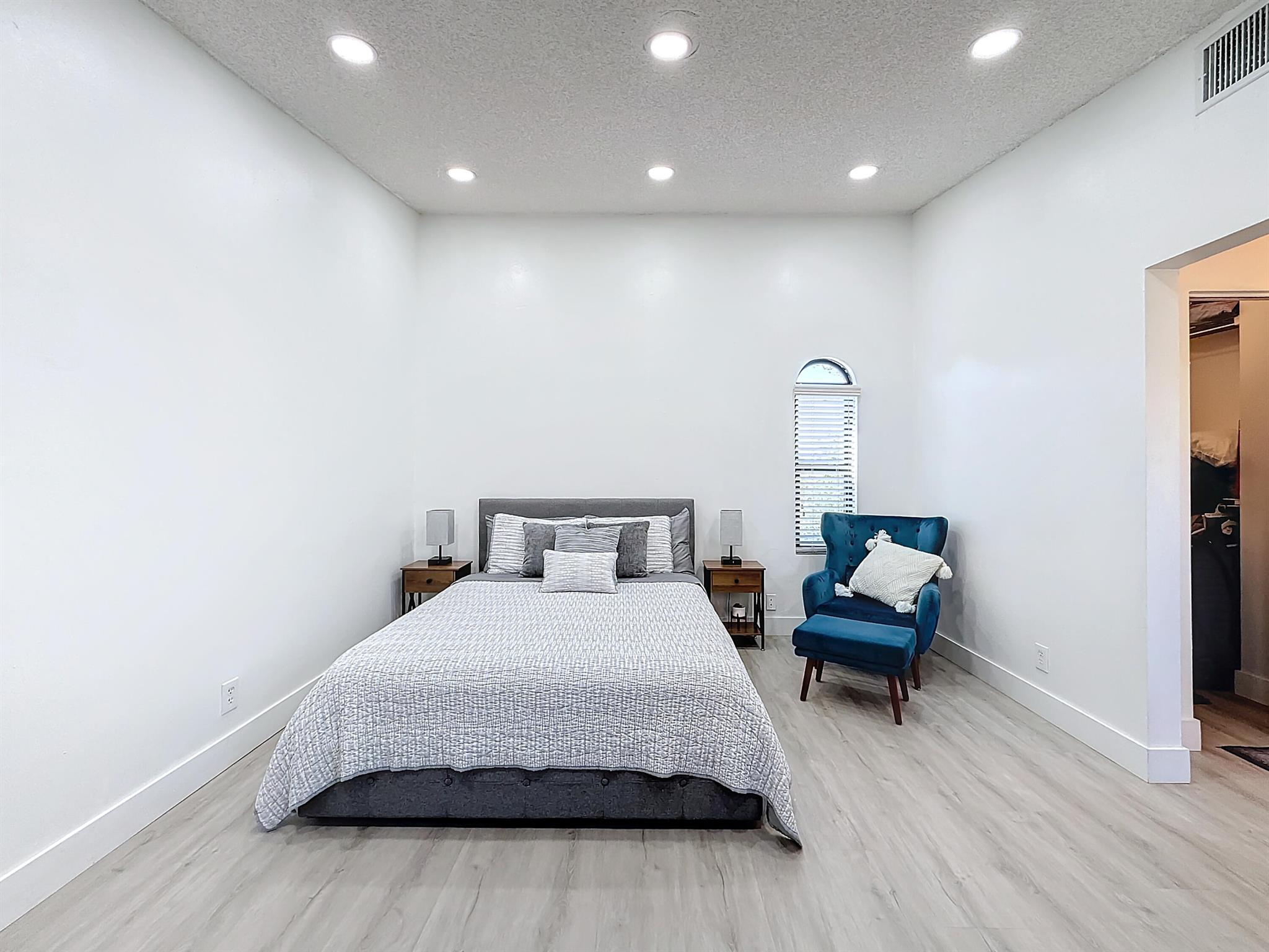 Pineapple Park - Residential