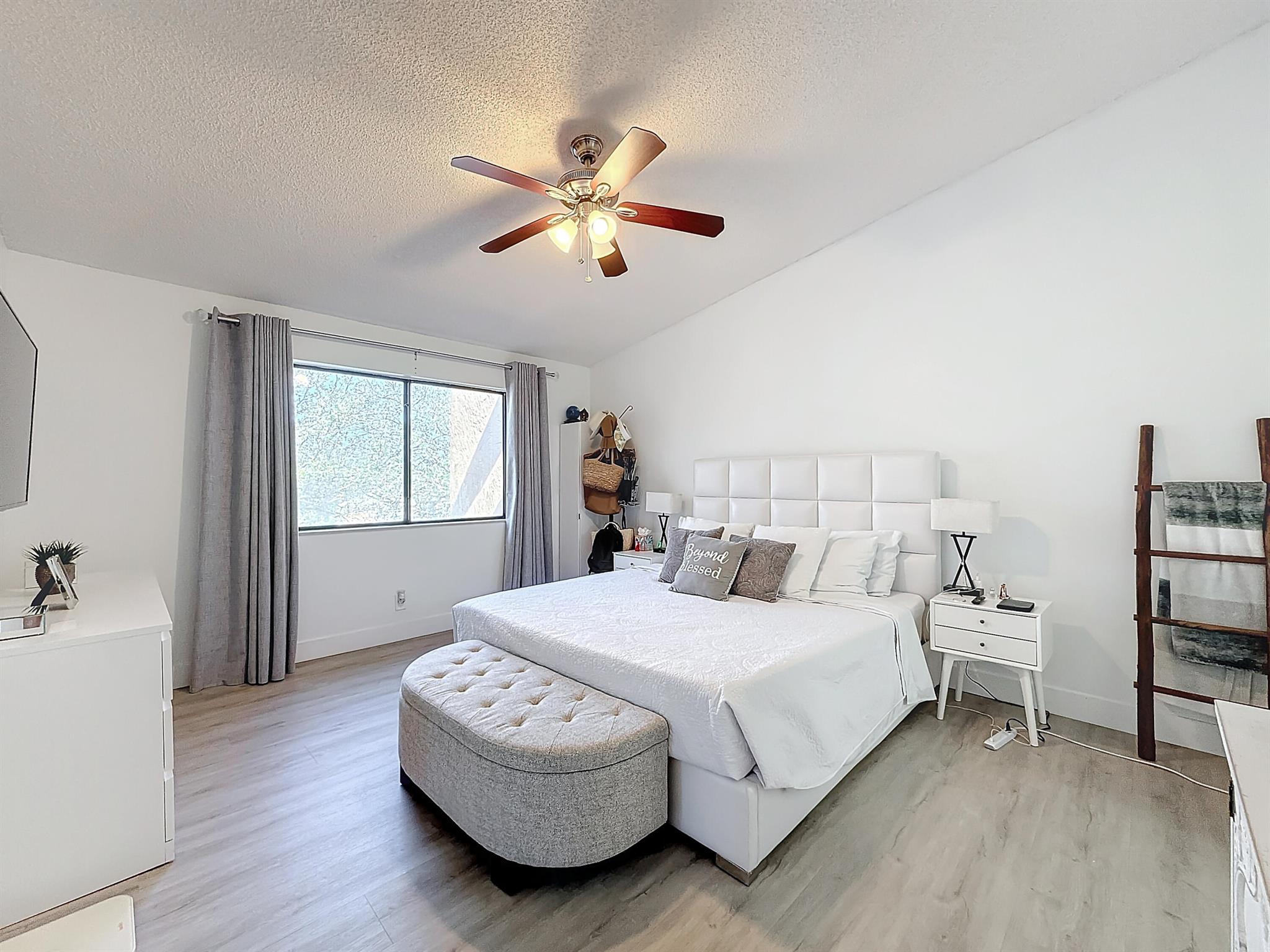 Pineapple Park - Residential