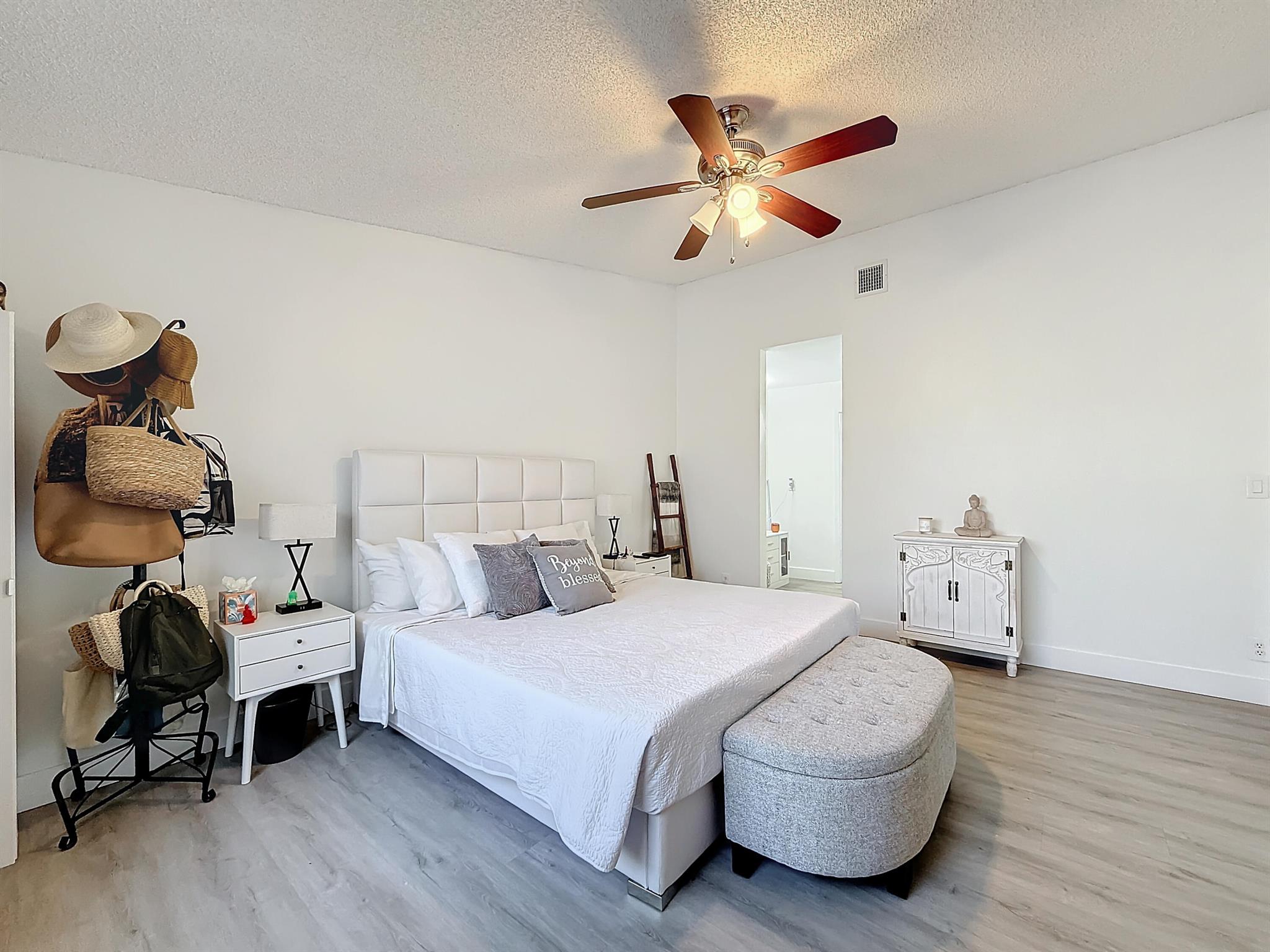 Pineapple Park - Residential
