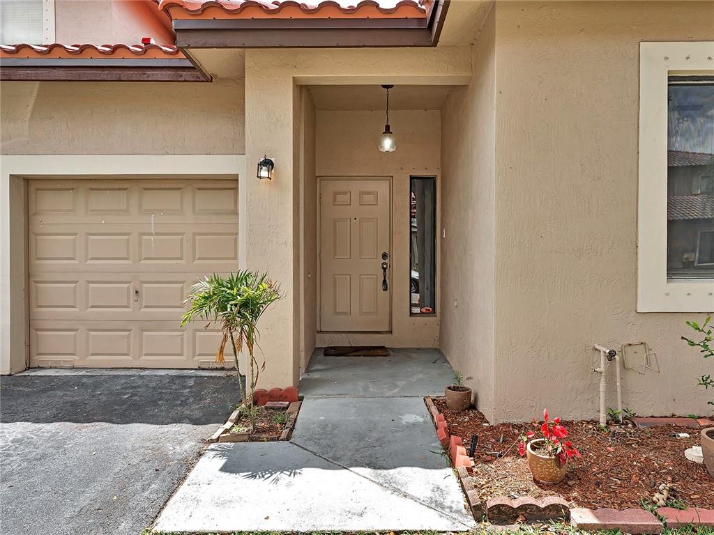 La Mirage - Residential