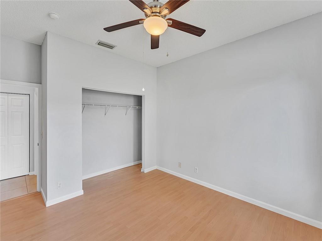 La Mirage - Residential