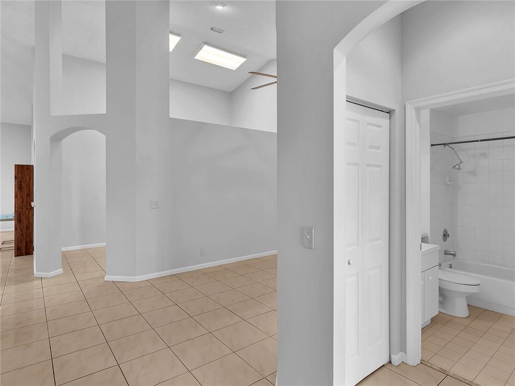 La Mirage - Residential